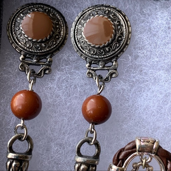 Western Style Earrings 2 Pairs - Picture 3 of 7